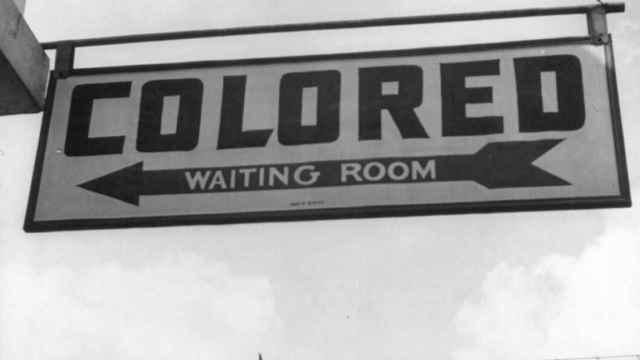 1943_colored_waiting_room_sign