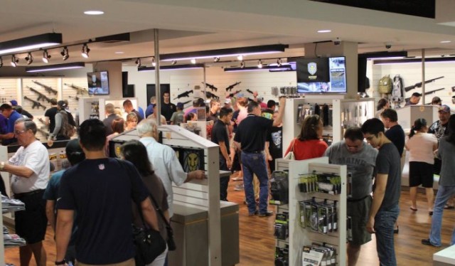 black-friday-boyert-shooting-center-2015-696x407