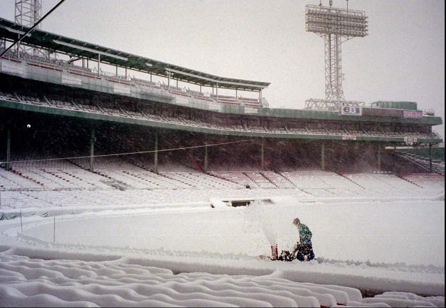 April-1997-Blizzard-AP-2---27360071