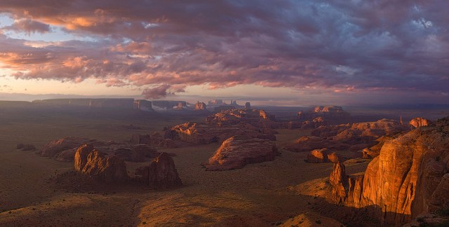 monumentvalleysunset